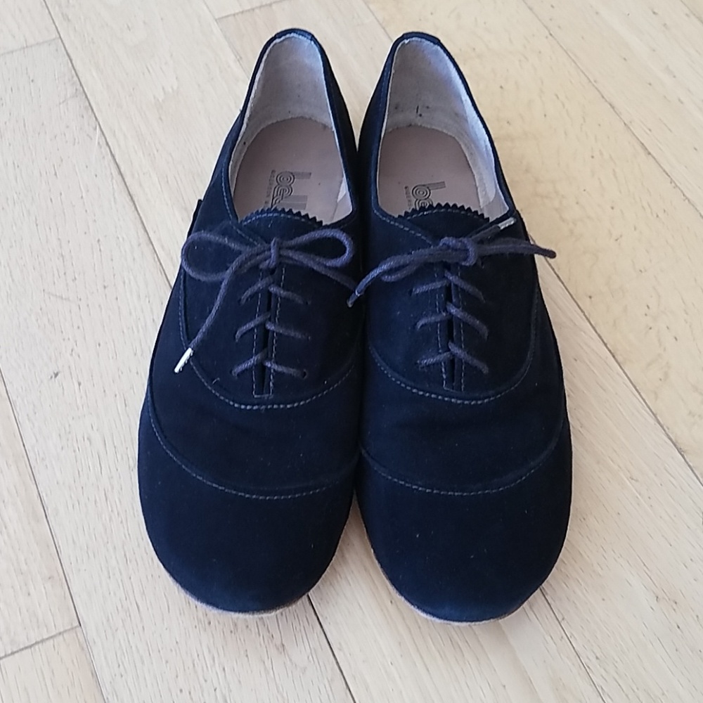 Belle Sigerson Morrison black flat suede oxford